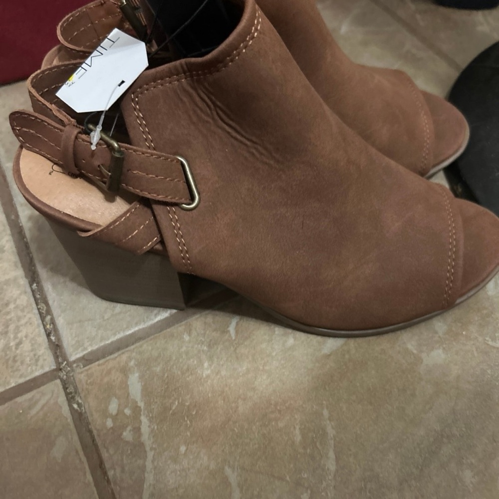 Brown Women's Open-Toe Ankle Boots - Picture 2 of 3